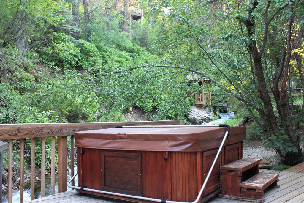 Cottage On The Stream Sundance, Utah Exterior photo